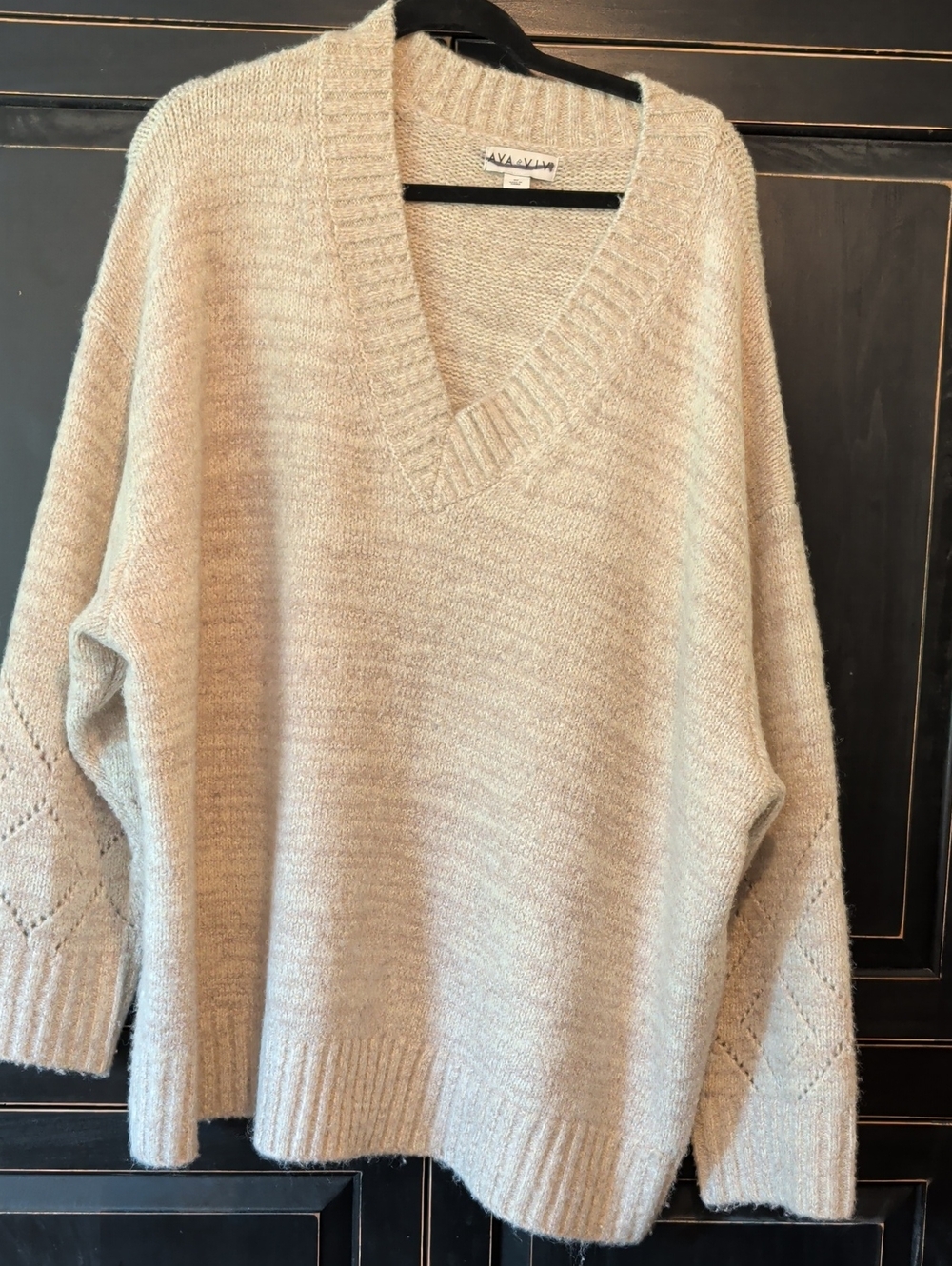 Ava & Viv Neutral Cream V-Neck Knit Sweater